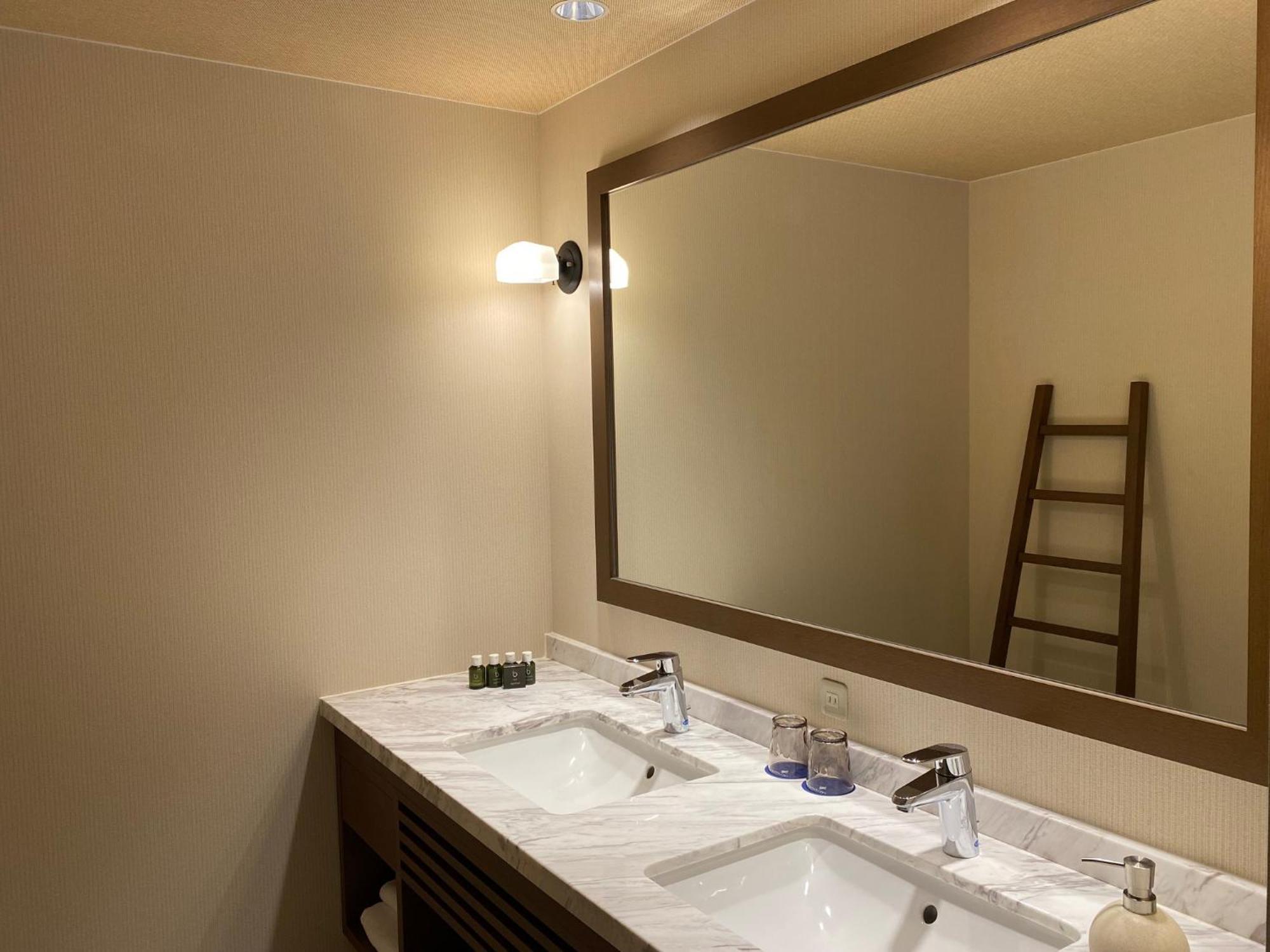 Infinito Hotel And Spa Shirahama Buitenkant foto
